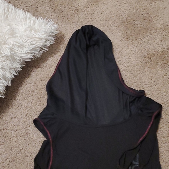 Muscle Tee - Picture 2 of 2